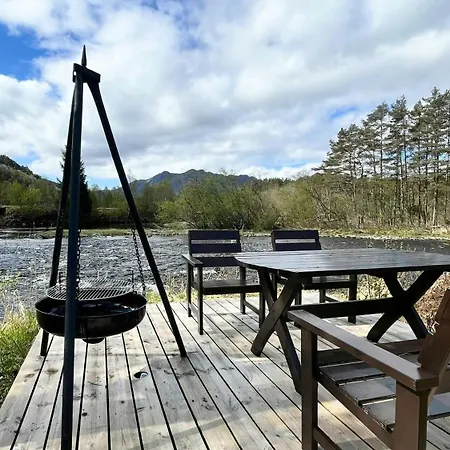 Lägenhet Moderne Hoyt Over Storelva Ved